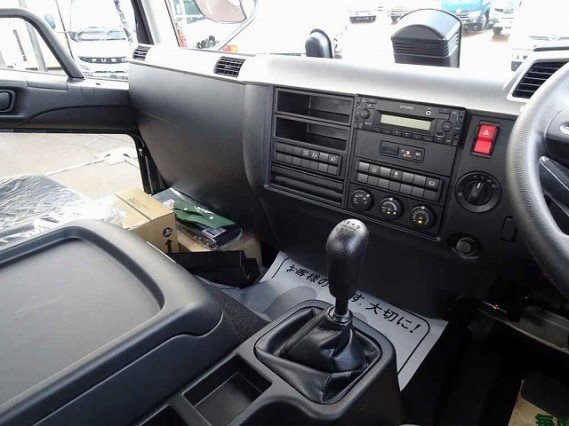 
								MITSUBISHI FUSO full									