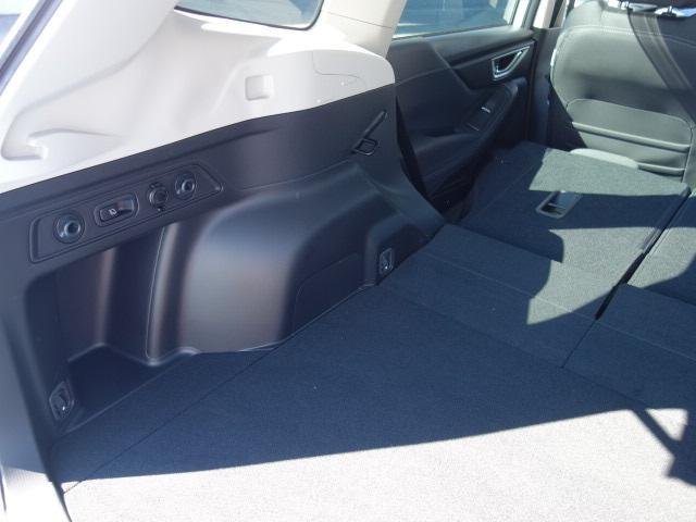 
								SUBARU FORESTER full									