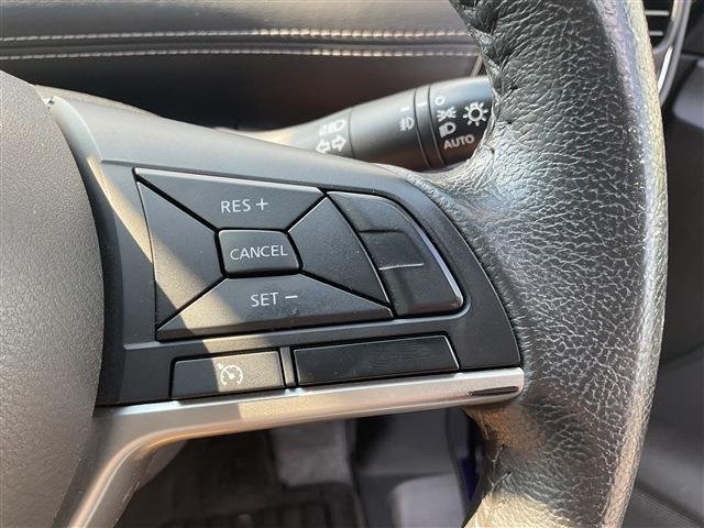 
								NISSAN SERENA full									