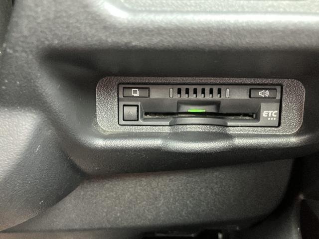 
								TOYOTA HIACE VAN full									