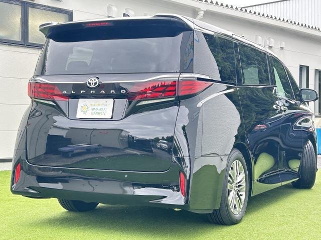 
								TOYOTA ALPHARD full									