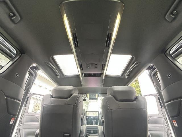 
								TOYOTA ALPHARD full									