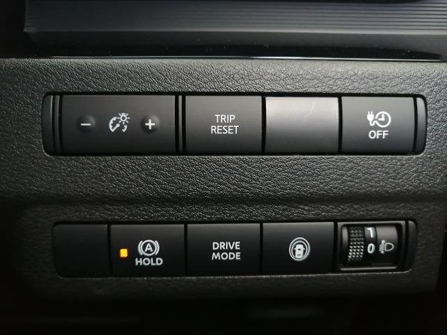 
								NISSAN full									