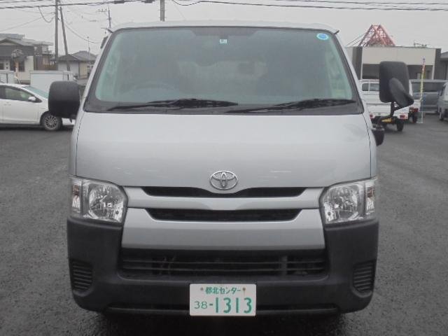 
								TOYOTA REGIUS ACE VAN full									
