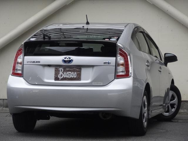 
								TOYOTA PRIUS full									