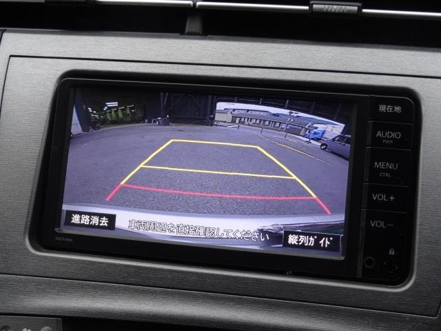 
								TOYOTA PRIUS full									
