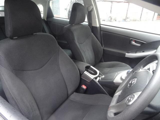 
								TOYOTA PRIUS full									