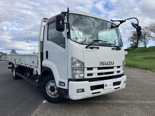 
								ISUZU FORWARD full									