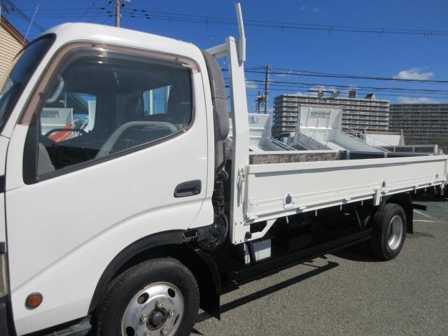 
								TOYOTA DYNA TRUCK full									