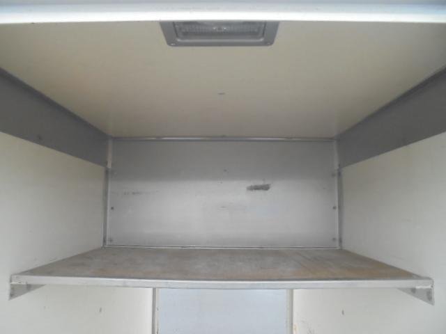 
								ISUZU ELF TRUCK full									