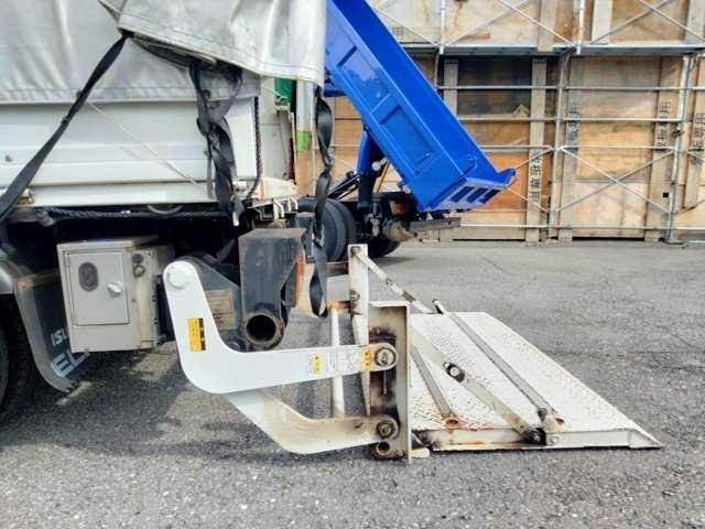 
								ISUZU ELF TRUCK full									