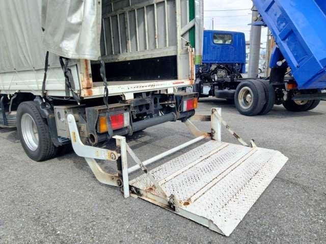
								ISUZU ELF TRUCK full									