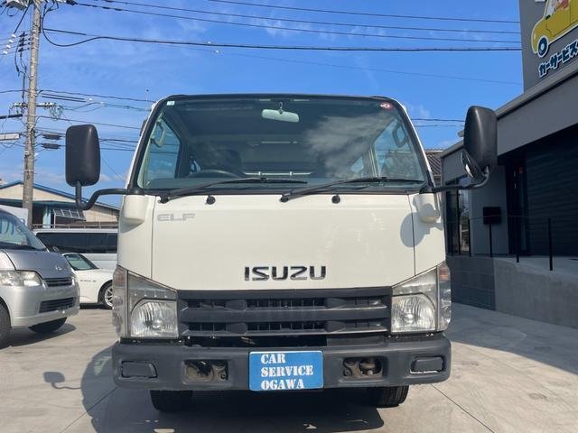 
								ISUZU ELF TRUCK full									