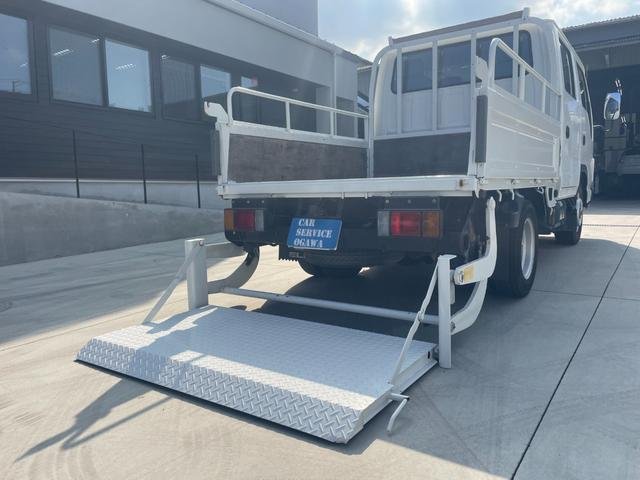 
								ISUZU ELF TRUCK full									