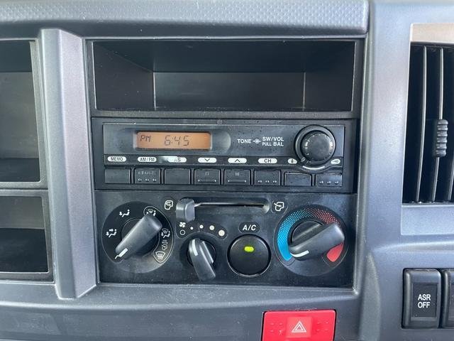 
								ISUZU ELF TRUCK full									