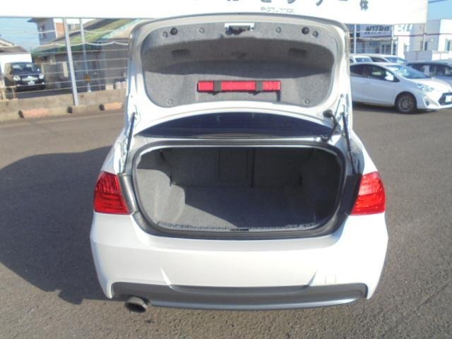 
								BMW 3 SERIES full									