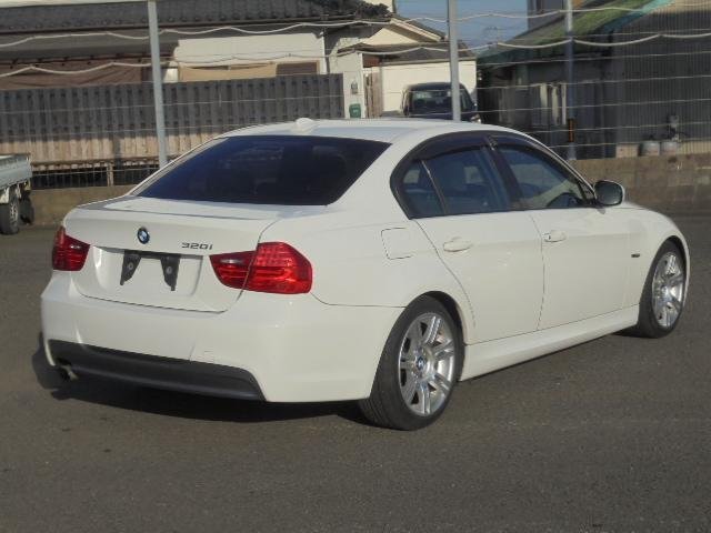 
								BMW 3 SERIES full									