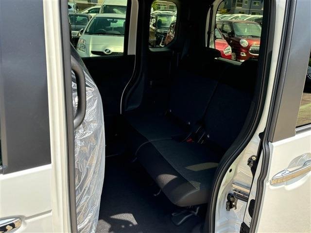 
								HONDA N-BOX full									