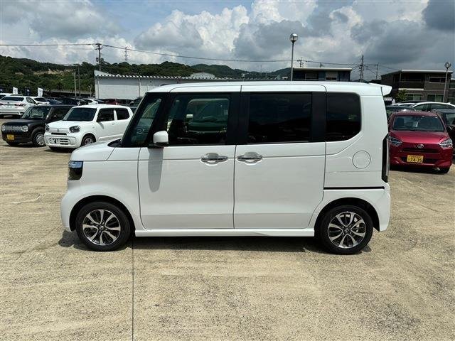
								HONDA N-BOX full									