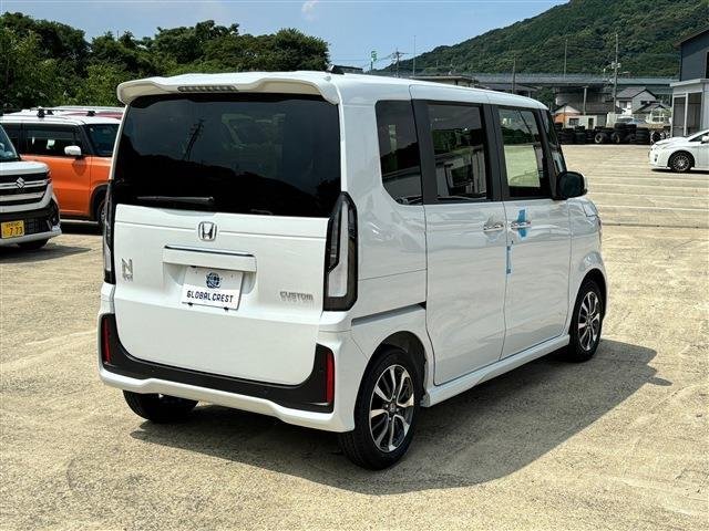 
								HONDA N-BOX full									