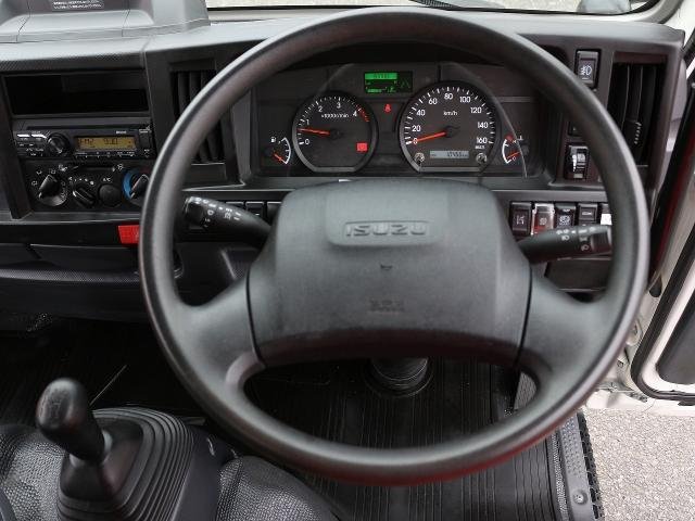 
								ISUZU ELF TRUCK full									