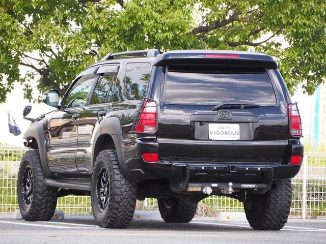 
								TOYOTA HILUX SURF full									