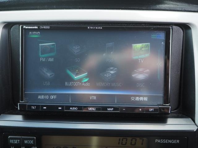 
								TOYOTA HILUX SURF full									