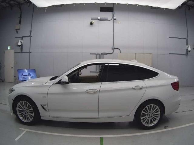 
								BMW 3 SERIES full									