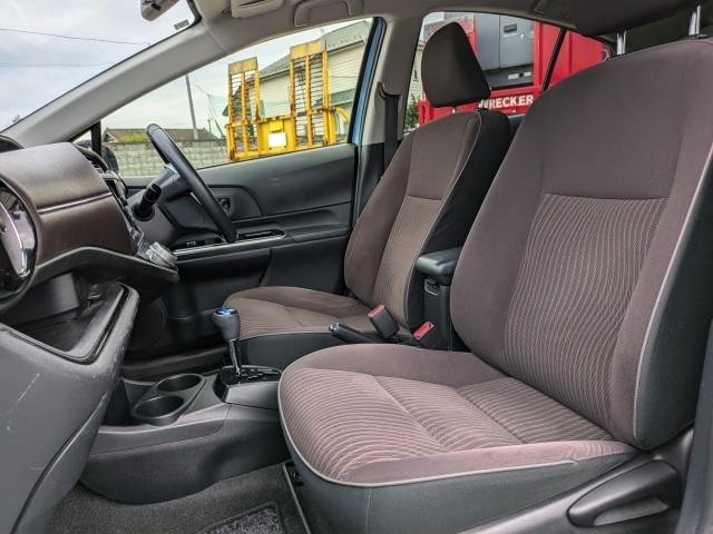 
								TOYOTA AQUA full									
