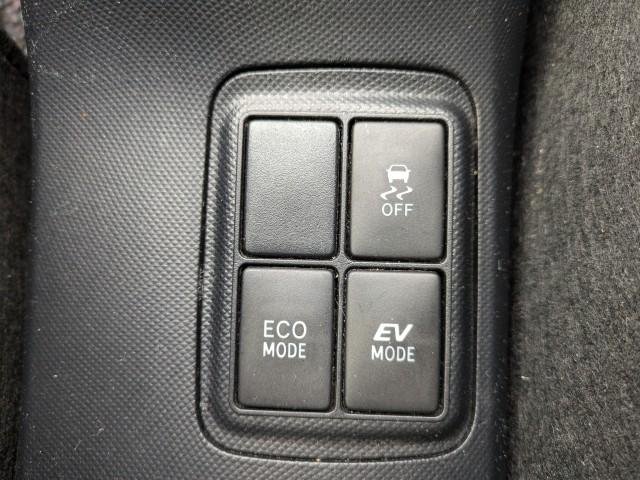 
								TOYOTA AQUA full									