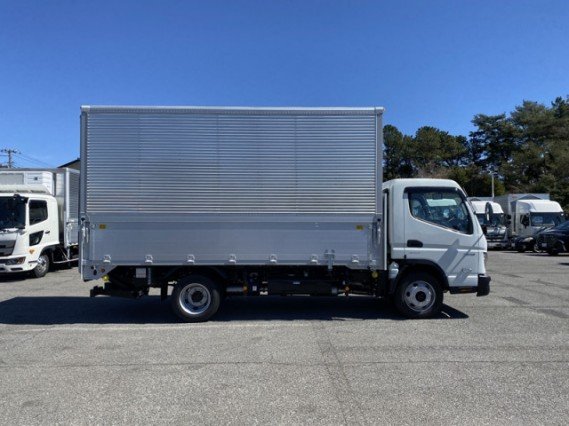 
								TOYOTA full									