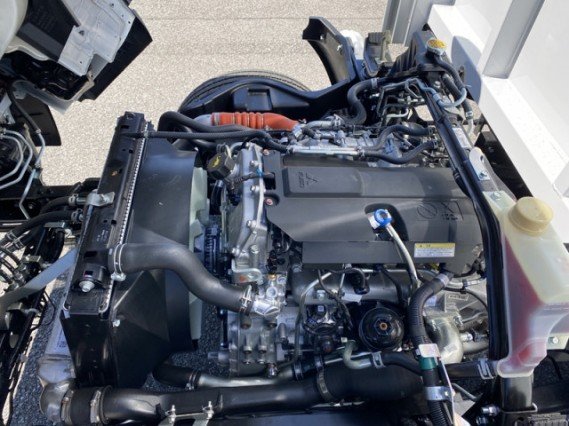 
								TOYOTA full									