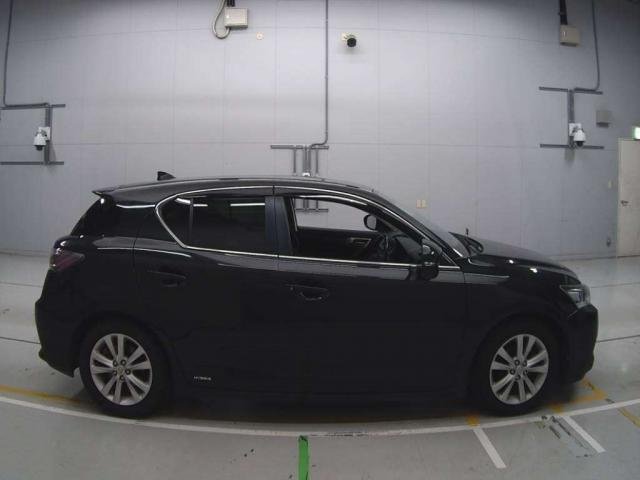 
								LEXUS CT full									