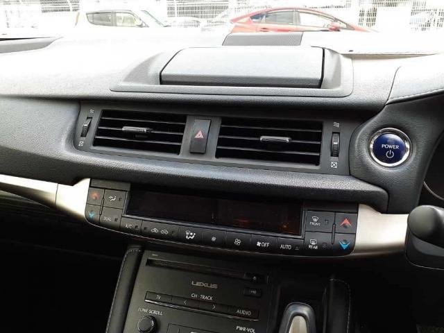 
								LEXUS CT full									