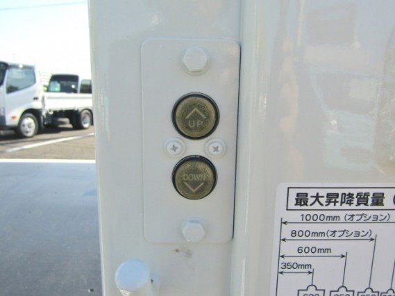 
								TOYOTA TOYOTA full									