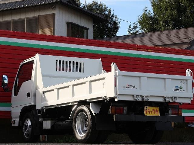 
								ISUZU ELF TRUCK full									