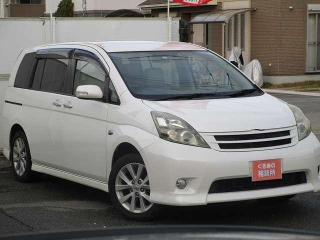 
								TOYOTA ISIS full									