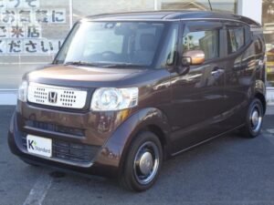 HONDA N-BOX SLASH