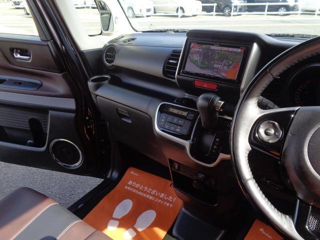 
								HONDA N-BOX SLASH full									
