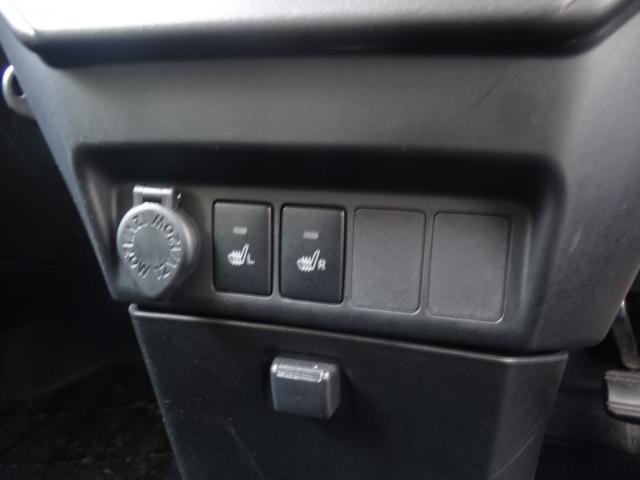 
								TOYOTA TANK full									