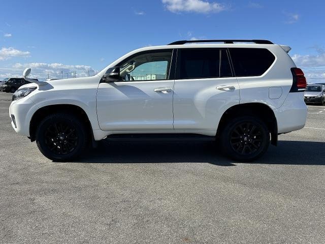 
								TOYOTA LAND CRUISER PRADO full									