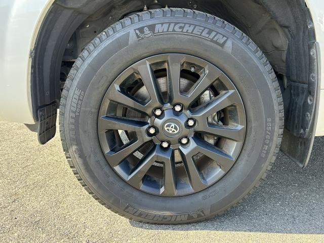 
								TOYOTA LAND CRUISER PRADO full									