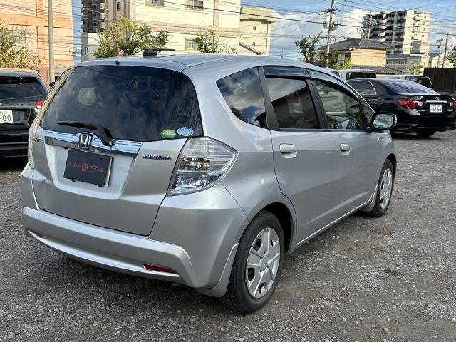 
								HONDA FIT full									