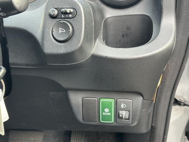 
								HONDA FIT full									