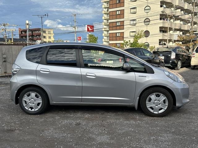 
								HONDA FIT full									