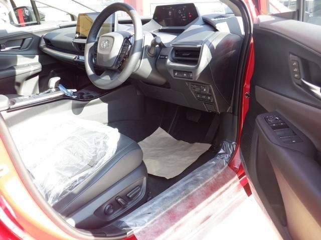 
								TOYOTA PRIUS full									