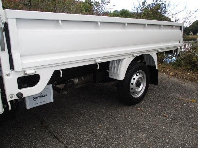 
								MAZDA BONGO TRUCK full									