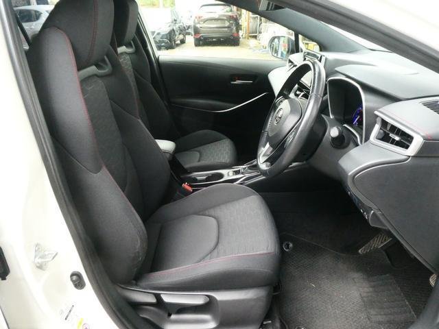 
								TOYOTA COROLLASPORT full									