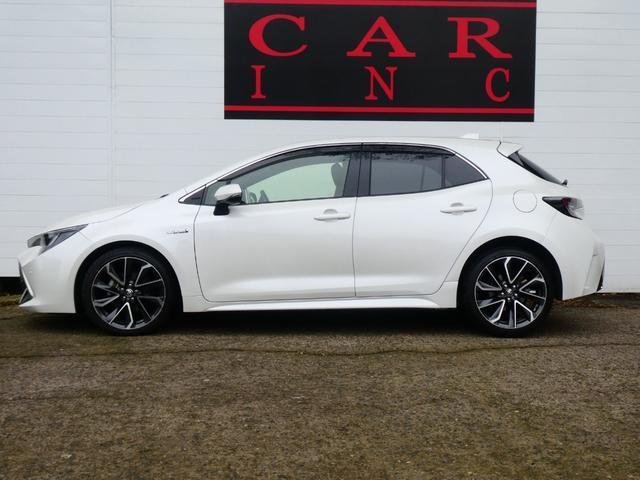
								TOYOTA COROLLASPORT full									