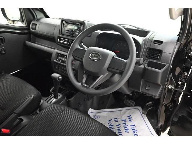 
								DAIHATSU HIJET TRUCK full									
